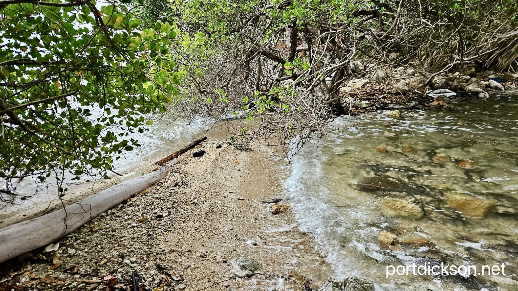 the neck to Pulau Intan